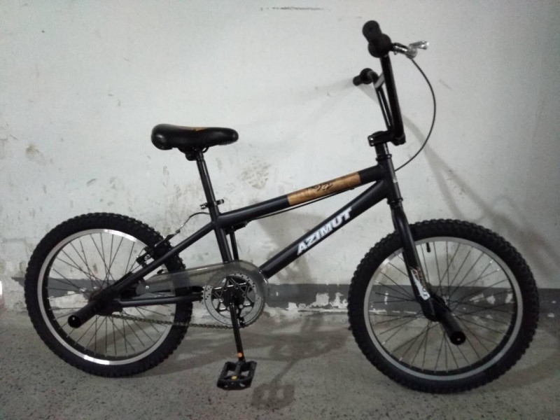  bmx   Azimut Storm 20