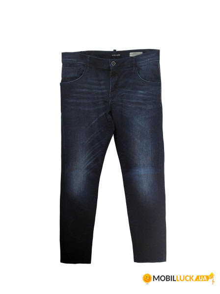 
 Antony Morato
 54
 
 (mmdt00137-fa750069)