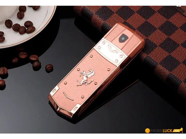   H-Mobile A8 (Mafam A8) pink. Vertu design 