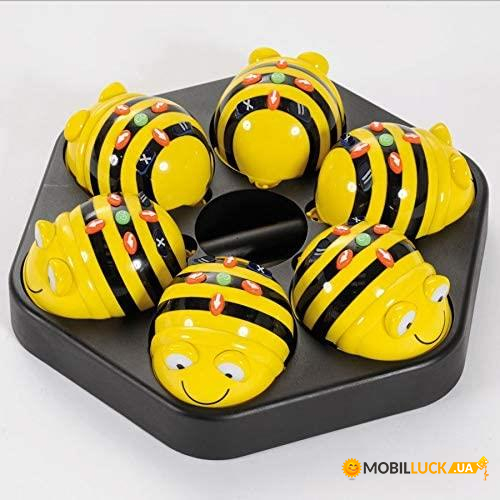   TTS Bee-Bot Programmable Floor Robot Class Bundle (IT10079)