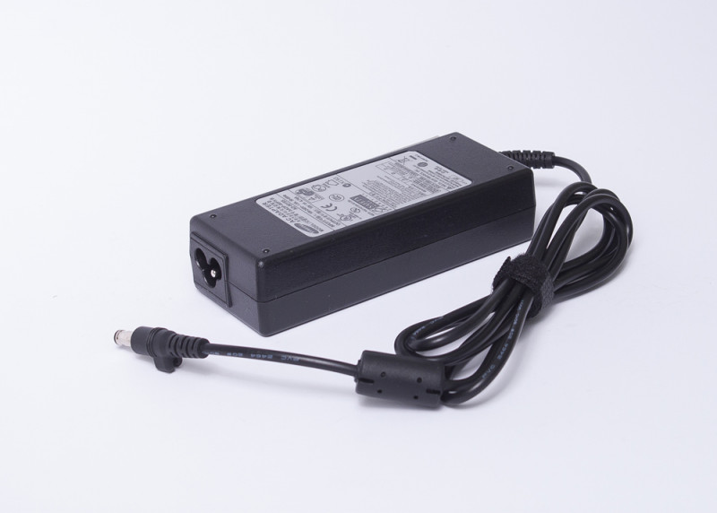     Samsung 300E7AI, 19V, 4.74A, 90W, 5.5*3.0 ORIGINAL (X541195663)