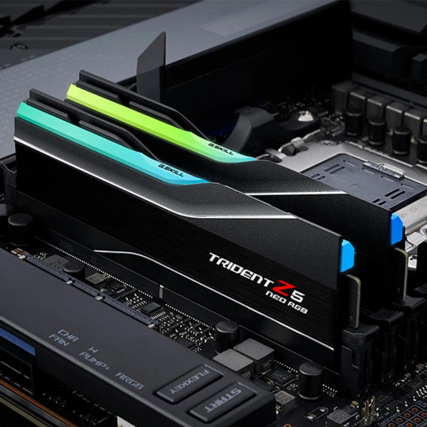   G.Skill Trident Z5 Neo RGB Black DDR5-6400 32GB (2x16GB) AMD EXPO CL32-39-39-102 1.40V