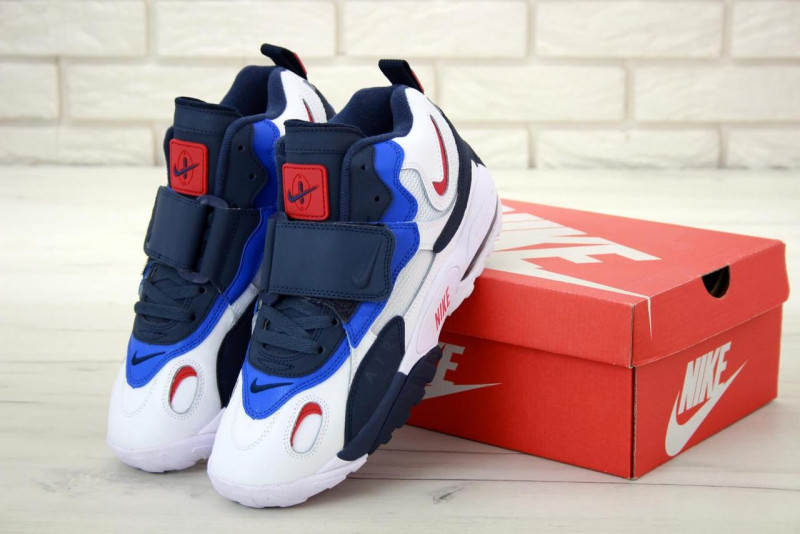   Nike Air Max Speed Turf  -  44