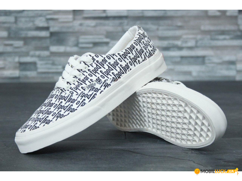  Vans Authentic White Fear 37