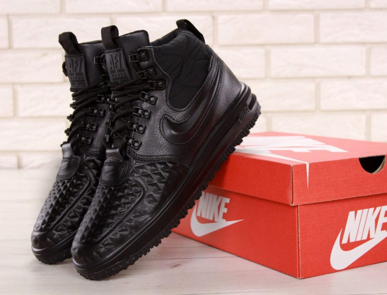      Duckboot 17 Black 45