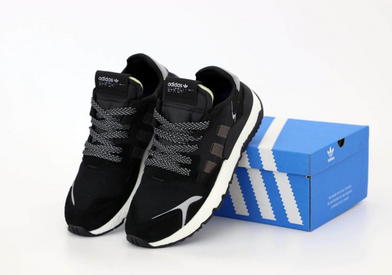   Adidas Nite Jogger -    42