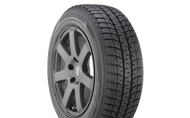 Bridgestone Blizzak WS80 225/65 R17 102H