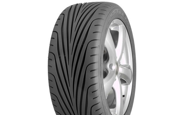  Goodyear Eagle F1 GS-D3 225/55 R17 97V