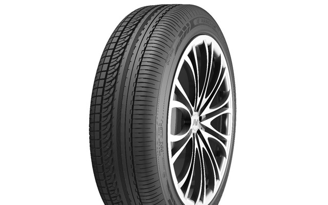 Nankang AS1 205/55 R17 91V