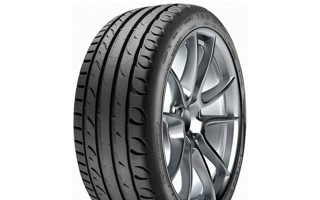 Riken UHP 215/55 ZR17 98W XL