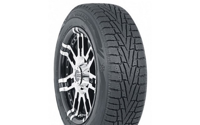  Roadstone Winguard Spike 205/60 R16 92T