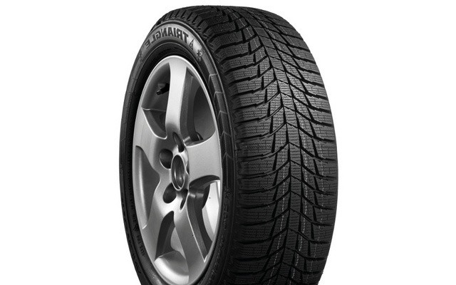 Triangle PL01 205/50 R17 93R XL