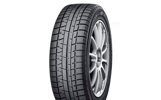 Yokohama Ice Guard IG50 225/40 R18 92Q