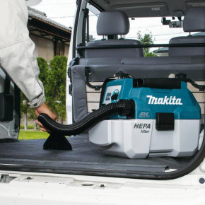   Makita DVC750LZ     4