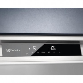  Electrolux RNS7TE18S 5