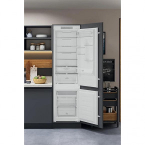  Hotpoint-Ariston HAC20T321 3