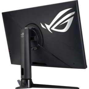  ASUS ROG Strix XG32UQ 6