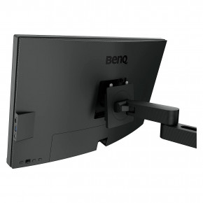  BenQ PD2705UA 11