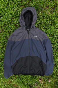  Intruder  Nike  (8931168264-S) 8