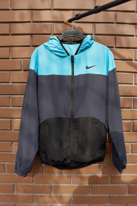  Intruder  Nike  (9072520921-L)