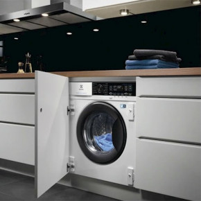   Electrolux EW7W3R68SI 6