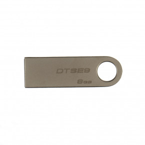 - USB FLASH DRIVE Kingston 8GB 5