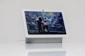   Google Nest Hub Max 10 (Chalk) 6