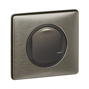    Legrand Celiane with NETATMO. 5-300 .  (064891) 4