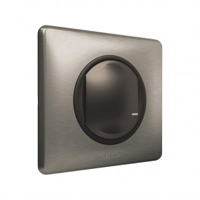    Legrand Celiane with NETATMO. 1-.  (064893) 3