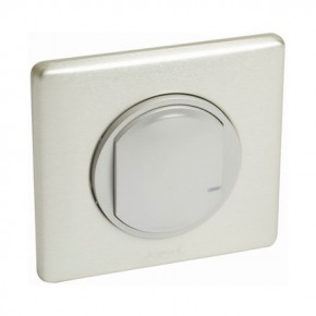    Legrand Celiane with NETATMO. 5-300 .  (067771) 4