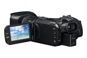  Canon Legria HF GX10 6