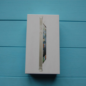  Apple iPhone 5 White 6