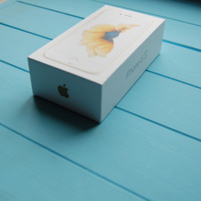  Apple iPhone 6S Gold