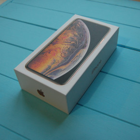  Apple iPhone XS Max Gold 4