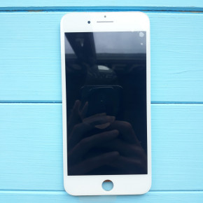   Apple iPhone 8 Plus White