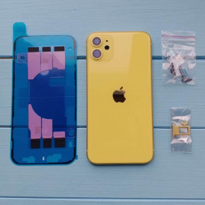  Apple iPhone 11 Yellow