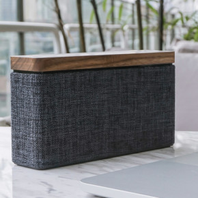 - Hi-Fi Square 16 ,   4