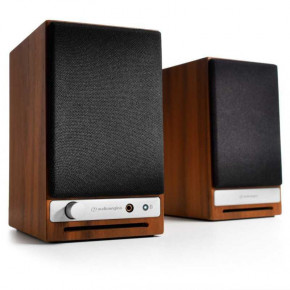   Audioengine HD3 Walnut