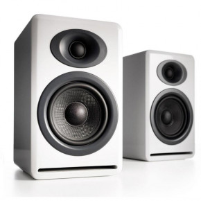   Audioengine P4 White