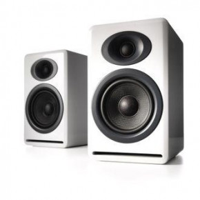   Audioengine P4 White 3