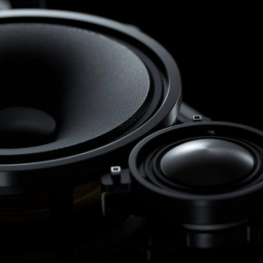   Bowers&Wilkins Zeppelin Midnight Grey 7