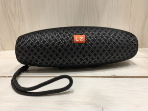  JBL E12 Black