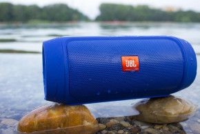  Bluetooth JBL Charge 2+