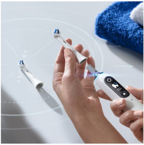      BRAUN Oral-B iO Specialised Clean White (2) 9