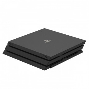    Sony PlayStation 4 Pro 5