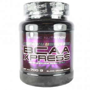  Scitec Nutrition BCAA Xpress 700  