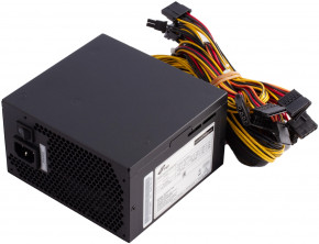   FSP 700W (ATX-700PNR PRO) 6