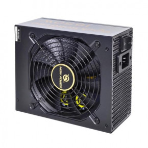   Qube 1650W (RS-1650GD PRO) 5