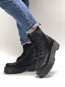    Dr Martens Molly Black (Dr. Martens   ) , 37, / 3