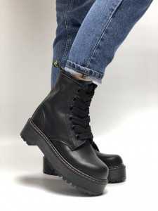    Dr Martens Molly Black (Dr. Martens   ) , 37, / 8